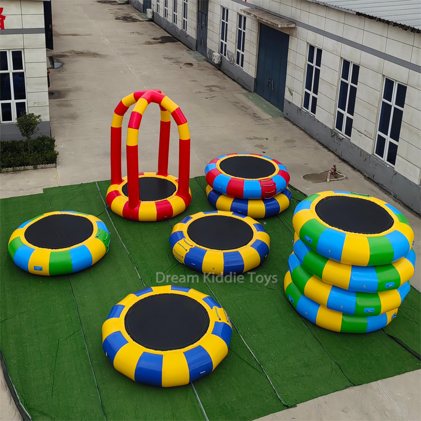 Inflatable Interactive Game Inflatable Sport Game  Airtight  Bungee Trampoline For Kids
