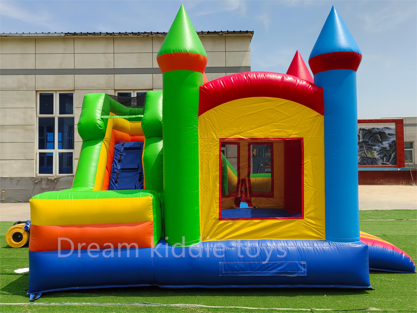 High Quality Amusement Equipment Inflatable Castle with Slide  Inflatable Jumping Castle for Kids