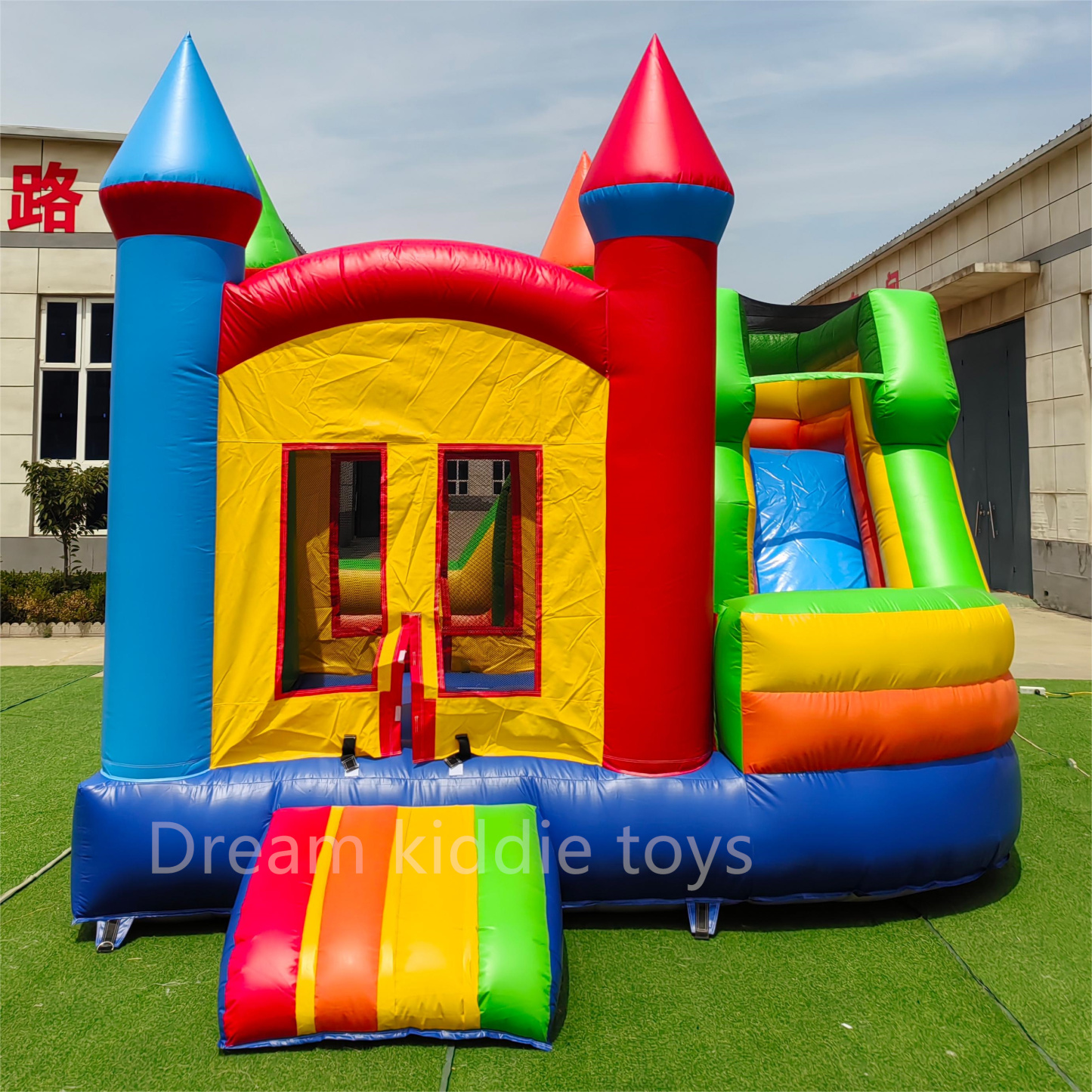 High Quality Amusement Equipment Inflatable Castle with Slide  Inflatable Jumping Castle for Kids