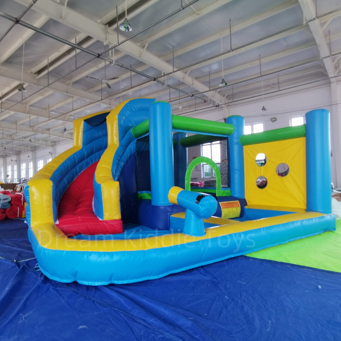 Inflatable Bounce House Water Slide Bouncer Bouncy Castle with Climbing Wall Water Guns Splash Pool 