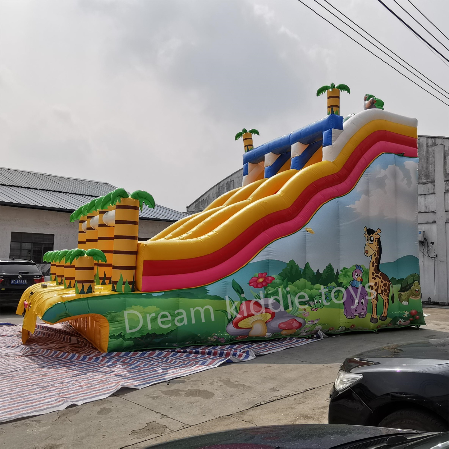 Commercial bounce house grade outdoor water slide palm tree swimming pool inflatable slide for adults