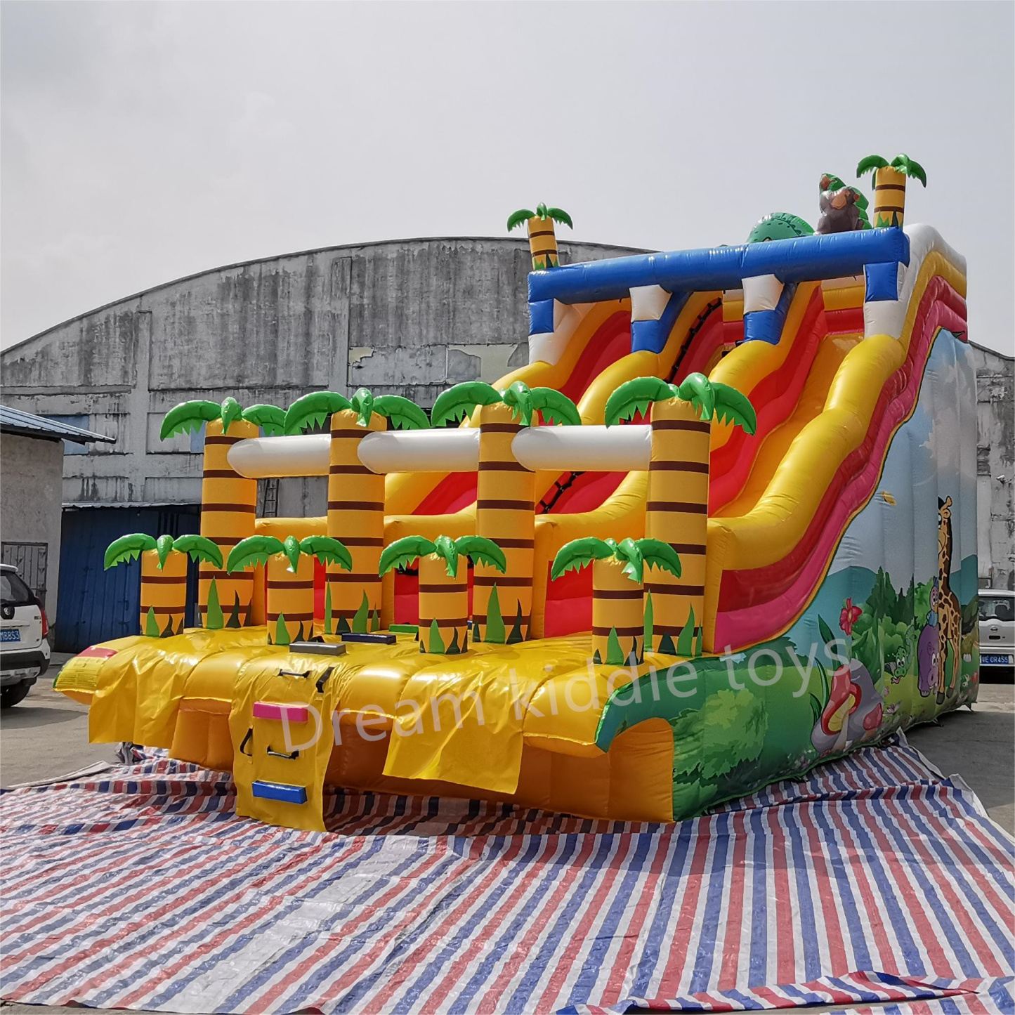 Commercial bounce house grade outdoor water slide palm tree swimming pool inflatable slide for adults