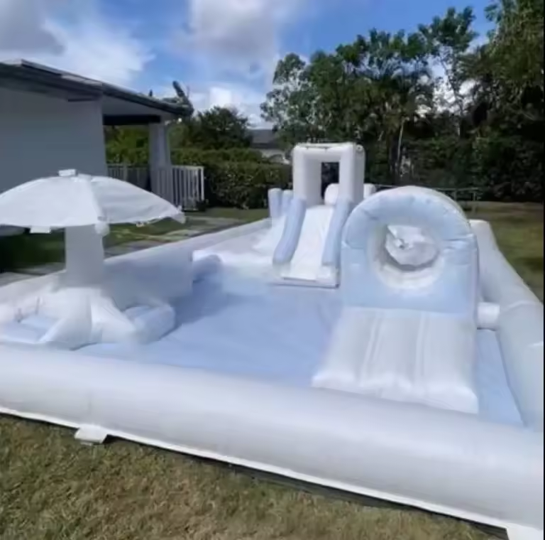 White Inflatable Splash Pad Water Obstacle Course Outdoor Splash Pool Soft Play Equipment Playground Inflatable Pool For Kids