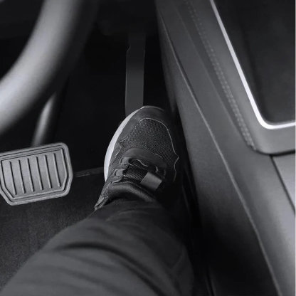 Center Console Side Anti-Kick Mats for Model Y (Juniper 2025+) – 2PCS-TESGOD