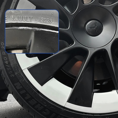 Tesla Model Y 20-Inch Wheel Rim Protector (2020-2024) – UV & Debris Protection-TESGOD