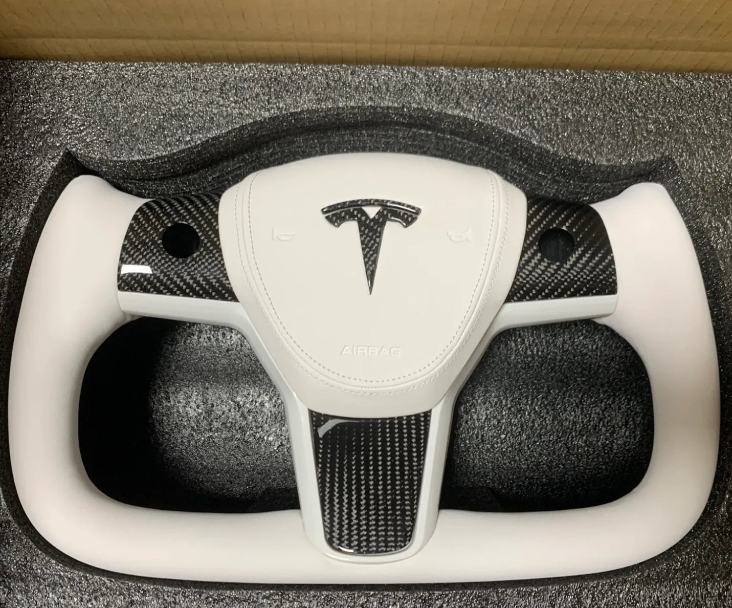 Yoke Steering Wheel for Tesla Model 3 / Y (2017-2023)-TESGOD