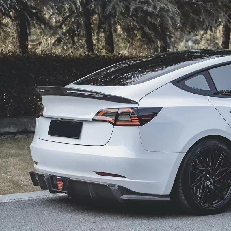 Carbon Fiber Rear Spoiler for  Model 3（2017-2023）/ Y（2020-2024）-TESGOD