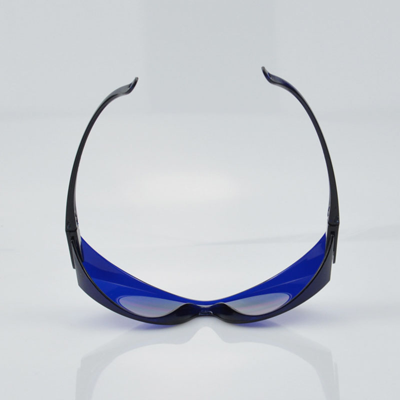 Golf ball-finding glasses