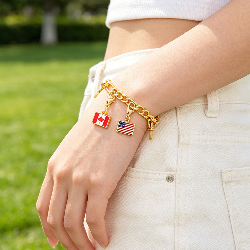 National flag charm bracelet