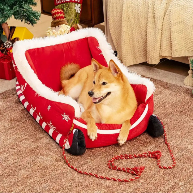 Christmas Reindeer Cozy Bed