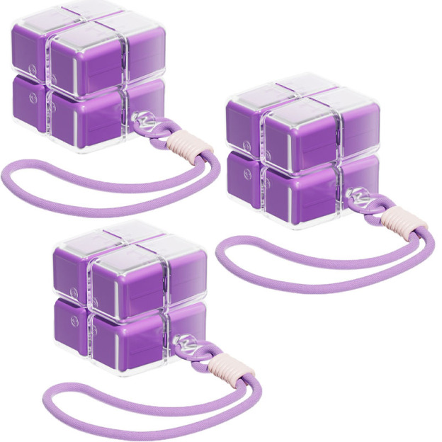 Cube-shaped pill organizer