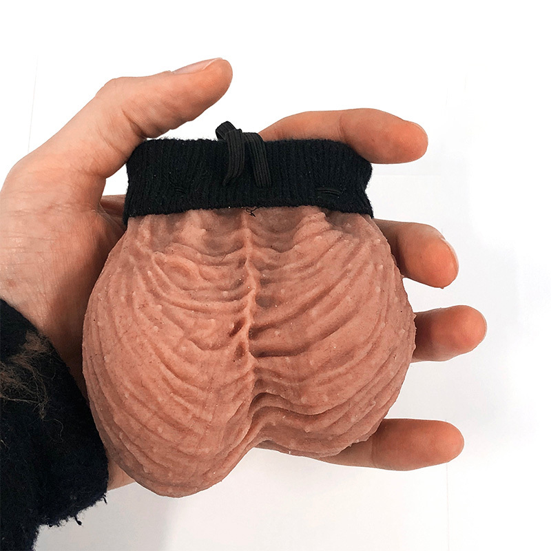 Fun-shaped coin purses