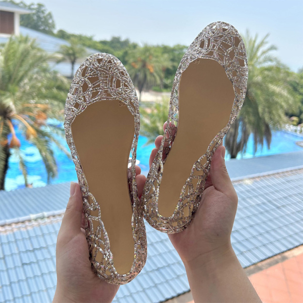 Hollow-out glitter non-slip sandals