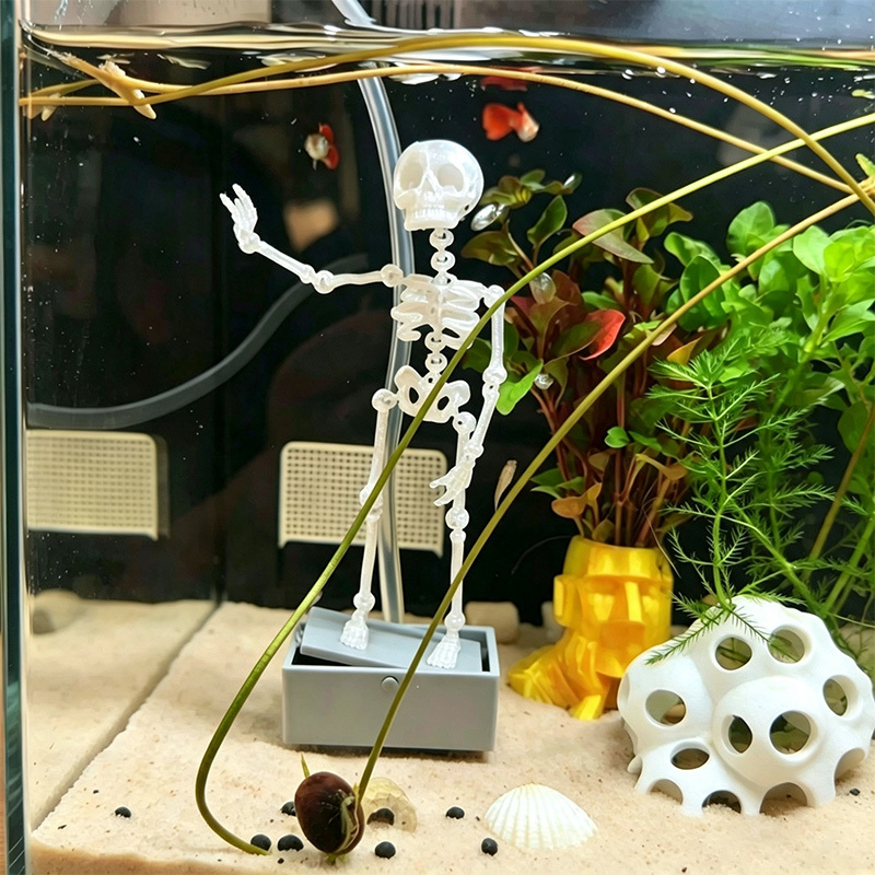 Dancing Skeleton Aquarium Bubbler