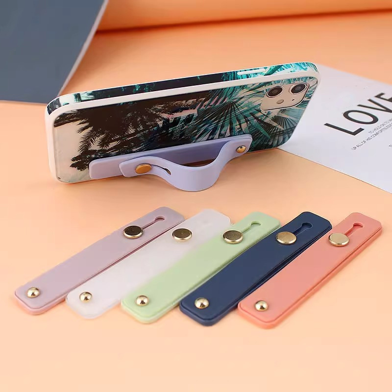 Solid color silicone phone holder