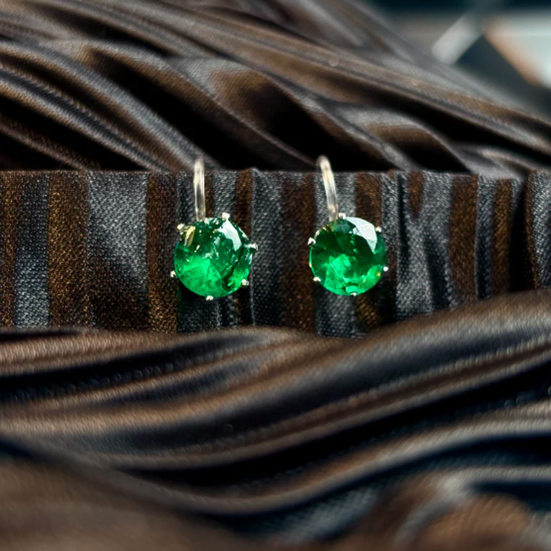 Fashion cross earrings