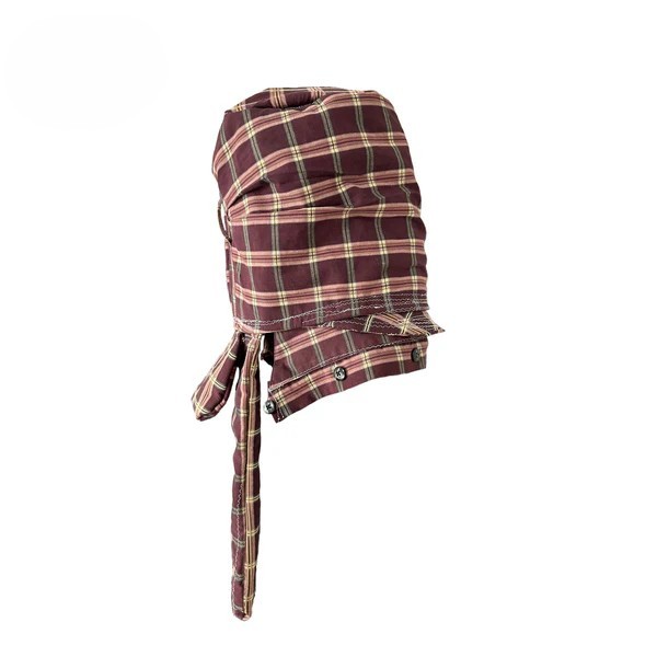 Patterned button hood