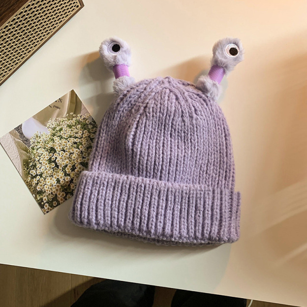 Cute Knitted Glowing Antenna Hat