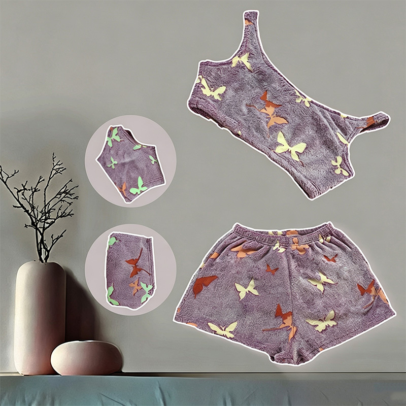 Halloween glow-in-the-dark plush pajama set