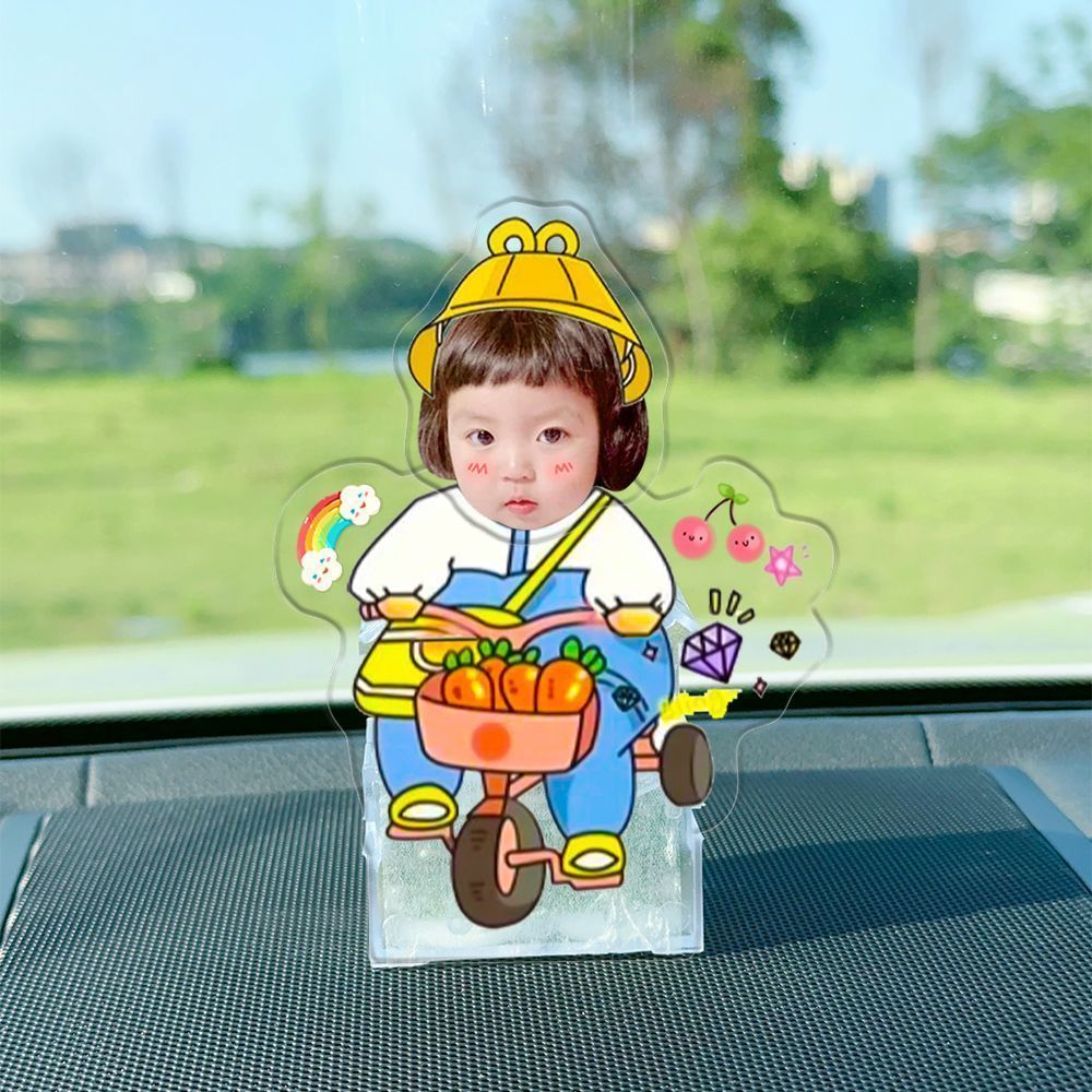 Customized photos of DIY acrylic automatic shaking head ornaments