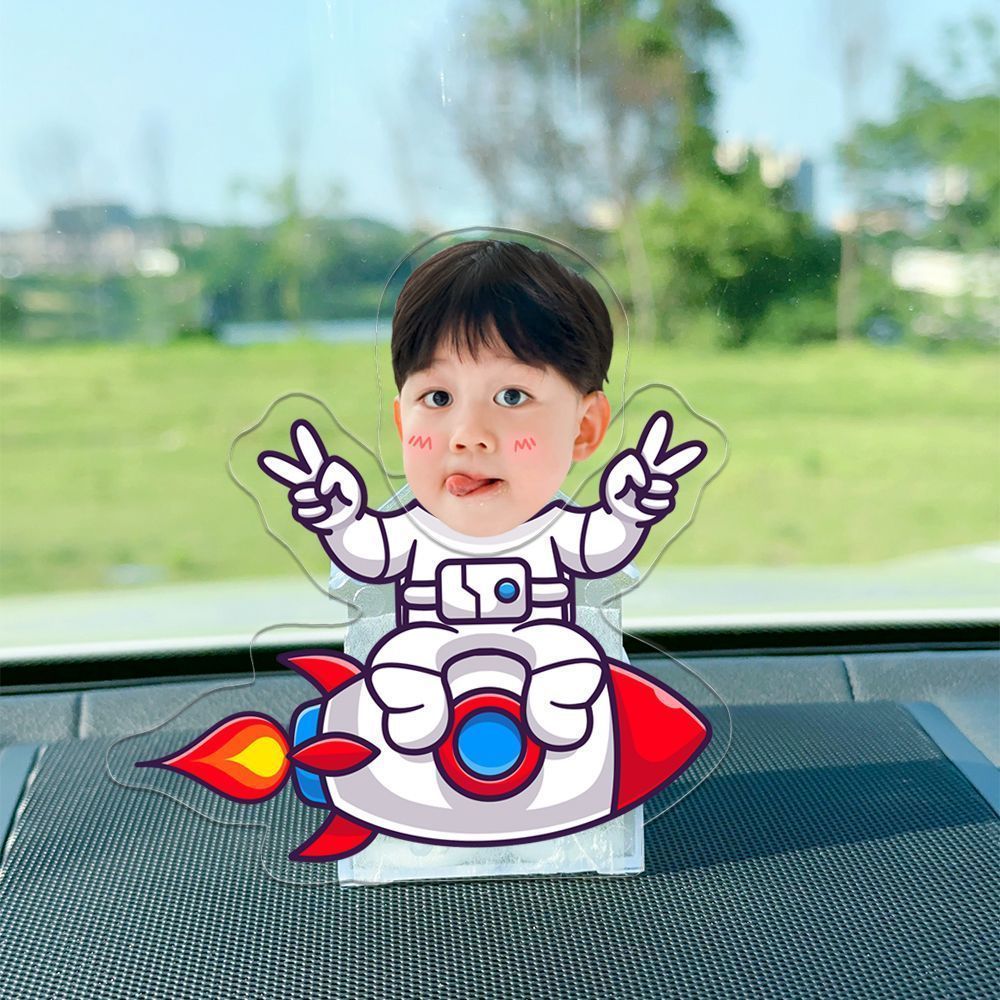 Customized photos of DIY acrylic automatic shaking head ornaments