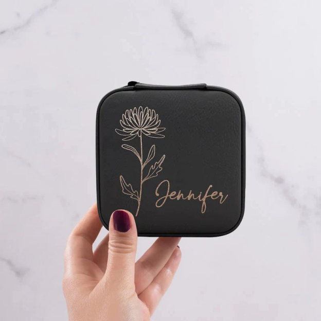 Custom Name Birth Flower Jewelry Travel Case, Vegan Leather Jewelry Organizer Box, Birthday/Mother's Day/Wedding Gift for Mother/Wife/Bridesmaids