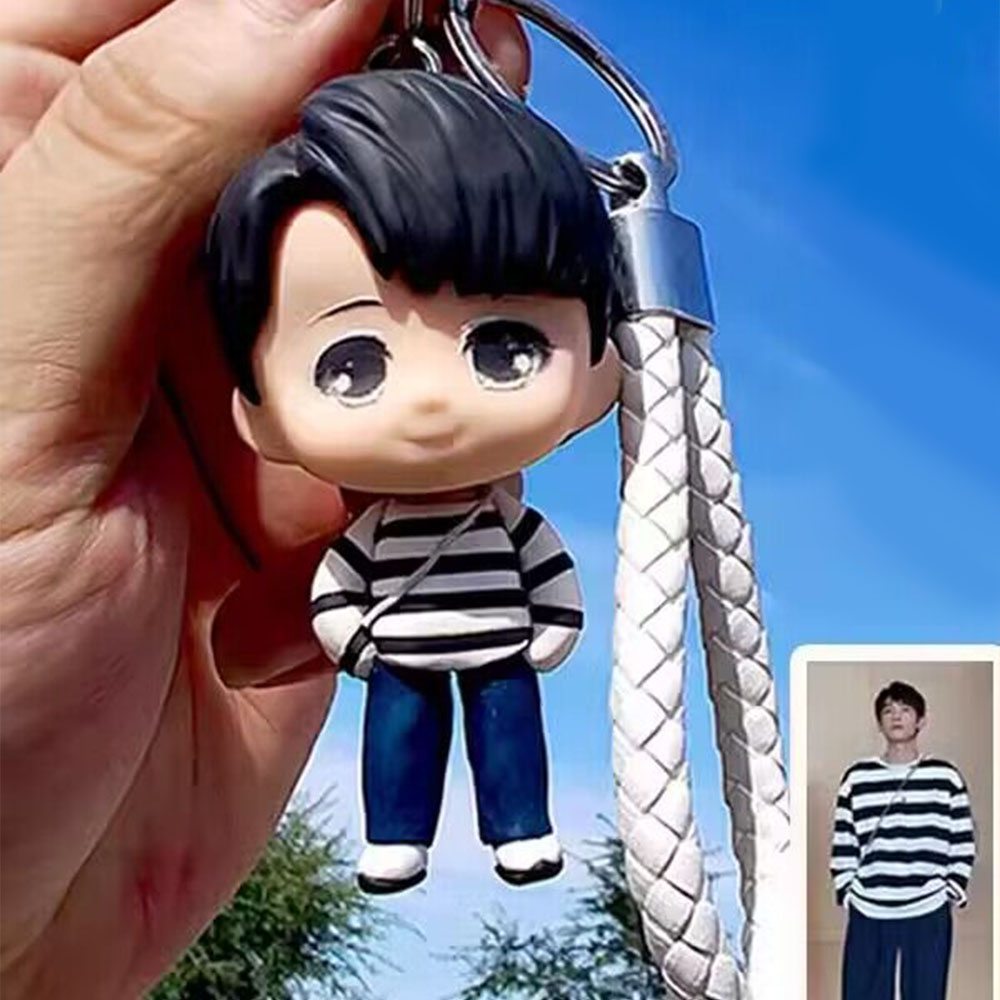 Personalized character keychain