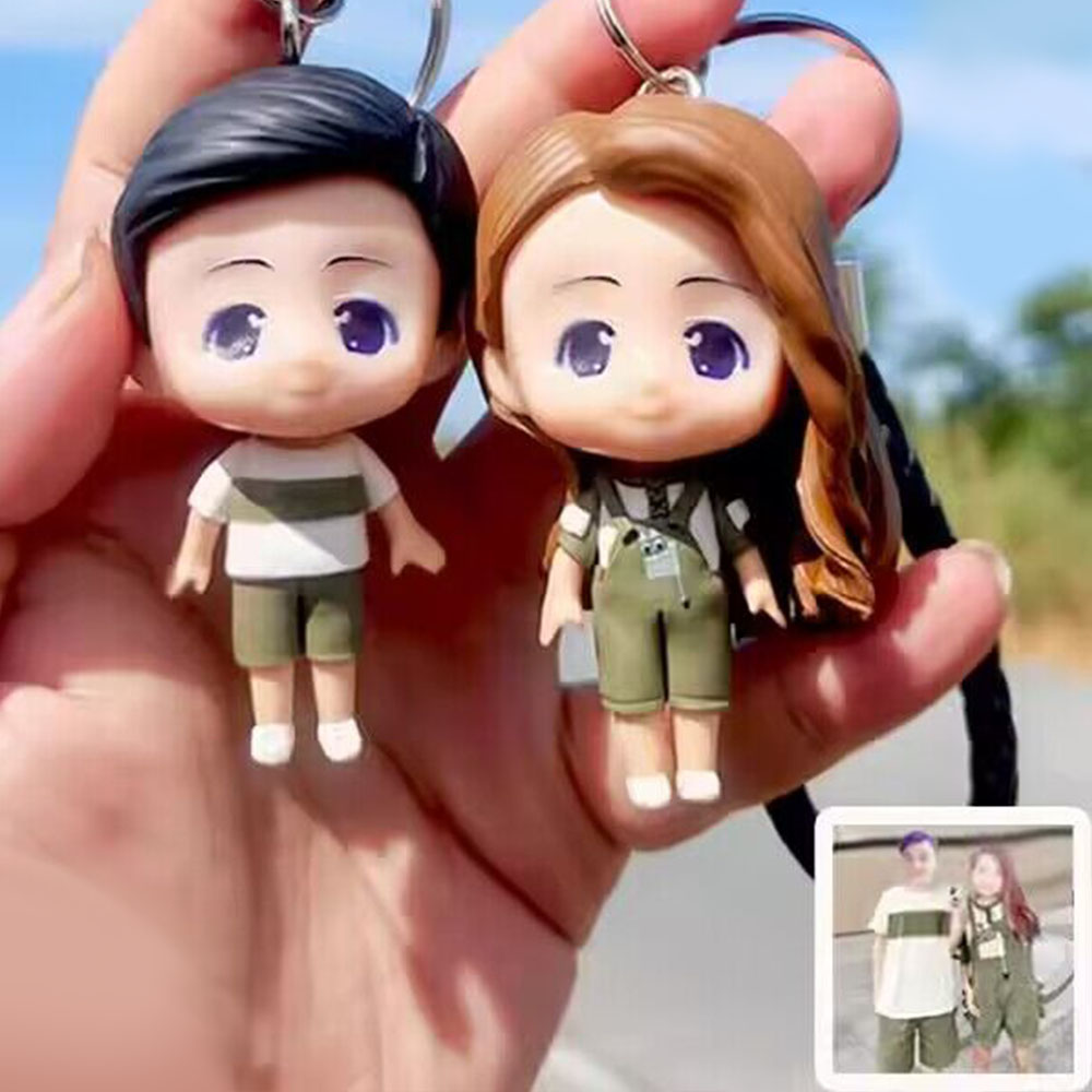 Personalized character keychain