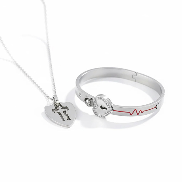 Couple's Bracelet and Love Lock Set