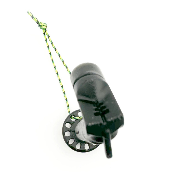 Convenient fishing line threader