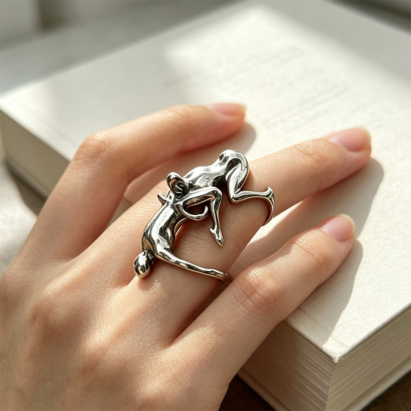 Retro abstract human figure sculpture ring