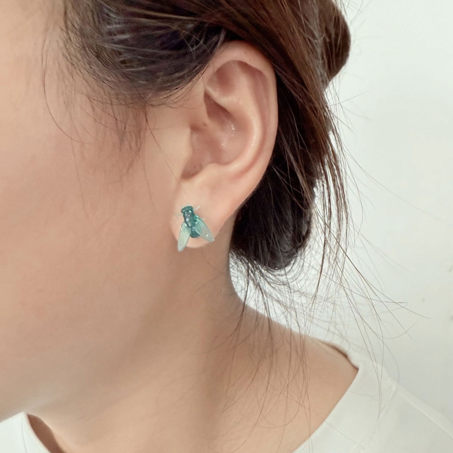 Realistic fly stud earrings