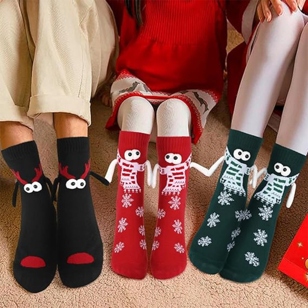 Christmas embroidered magnetic holding hands socks