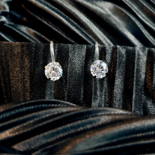 Fashion cross earrings