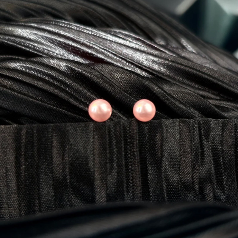 Fashion pearl earrings