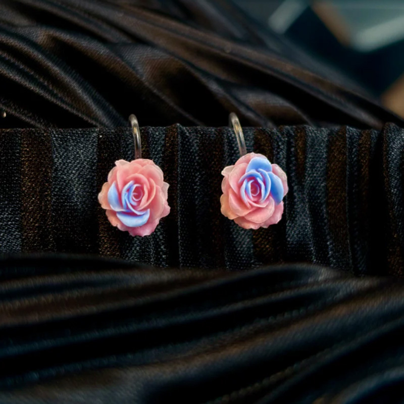 Fashion rose earrings