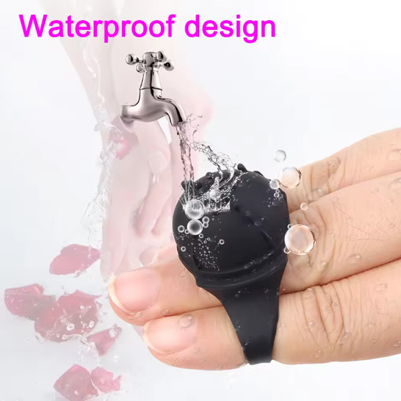 Black silicone ring
