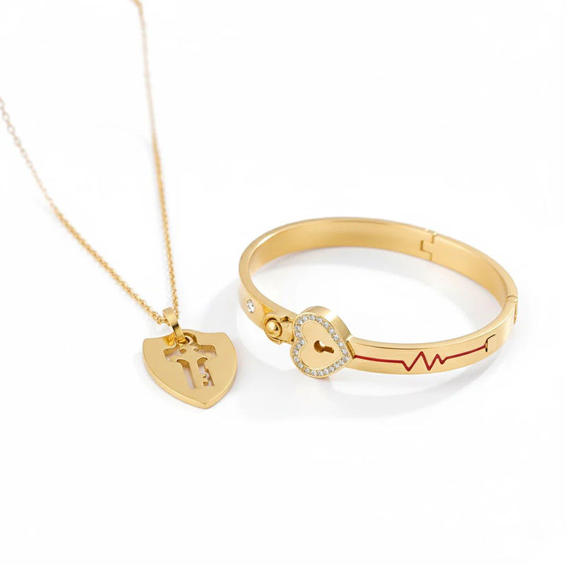 Couple's Bracelet and Love Lock Set