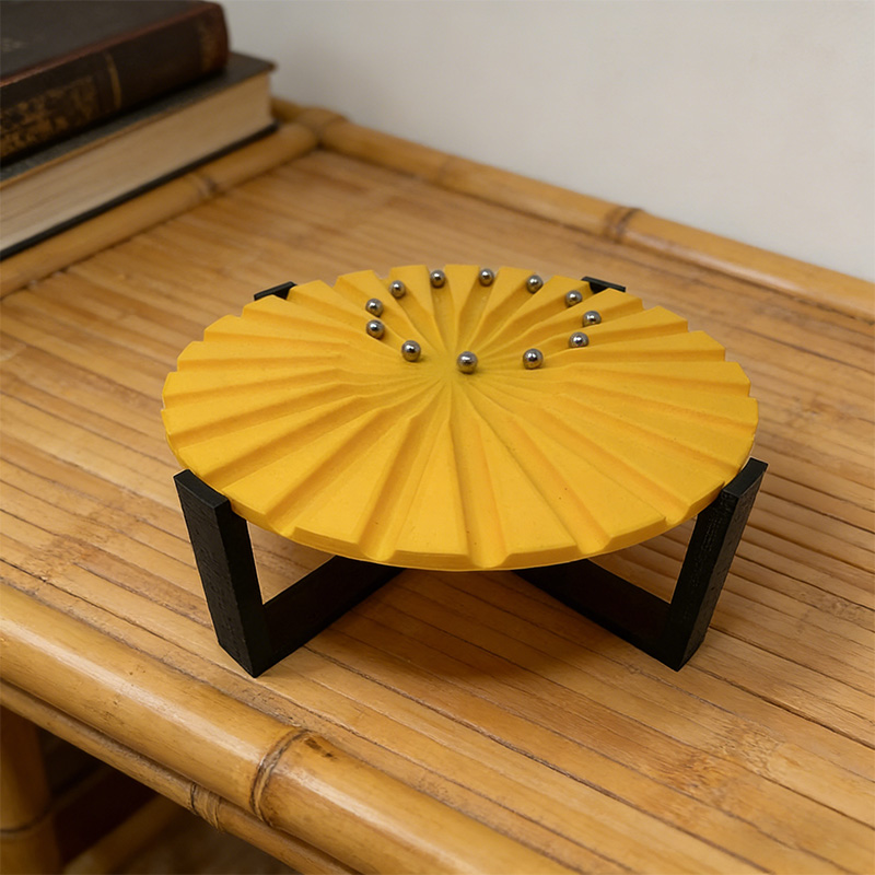 Circular Bouncing Bead Spinner