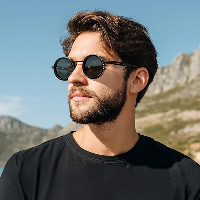 Adjustable light-reducing sunglasses