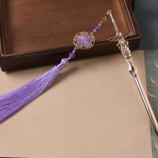 Cherry blossom amethyst sword-shaped hairpin