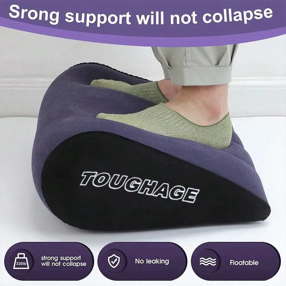 Foldable inflatable wedge-shaped pillow