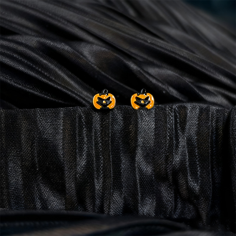 Fashion Halloween earrings