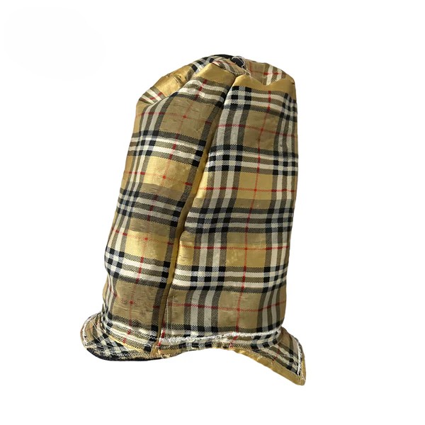 Patterned button hood