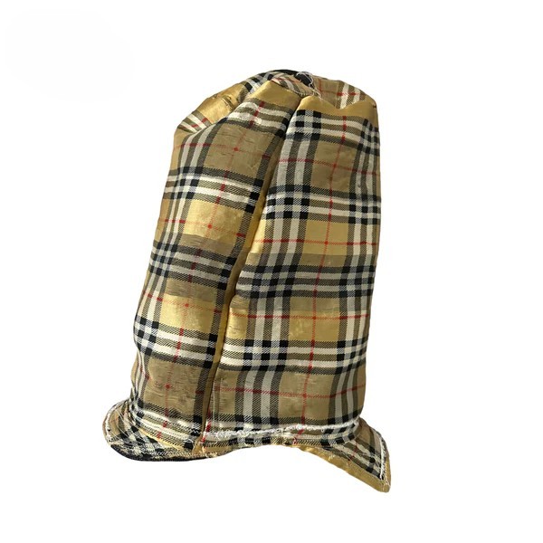 Patterned button hood