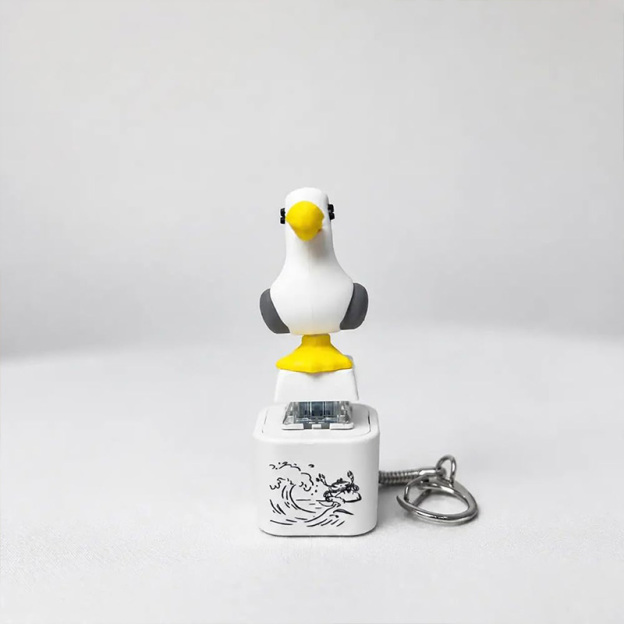 Seagull-shaped stress-relief button keychain