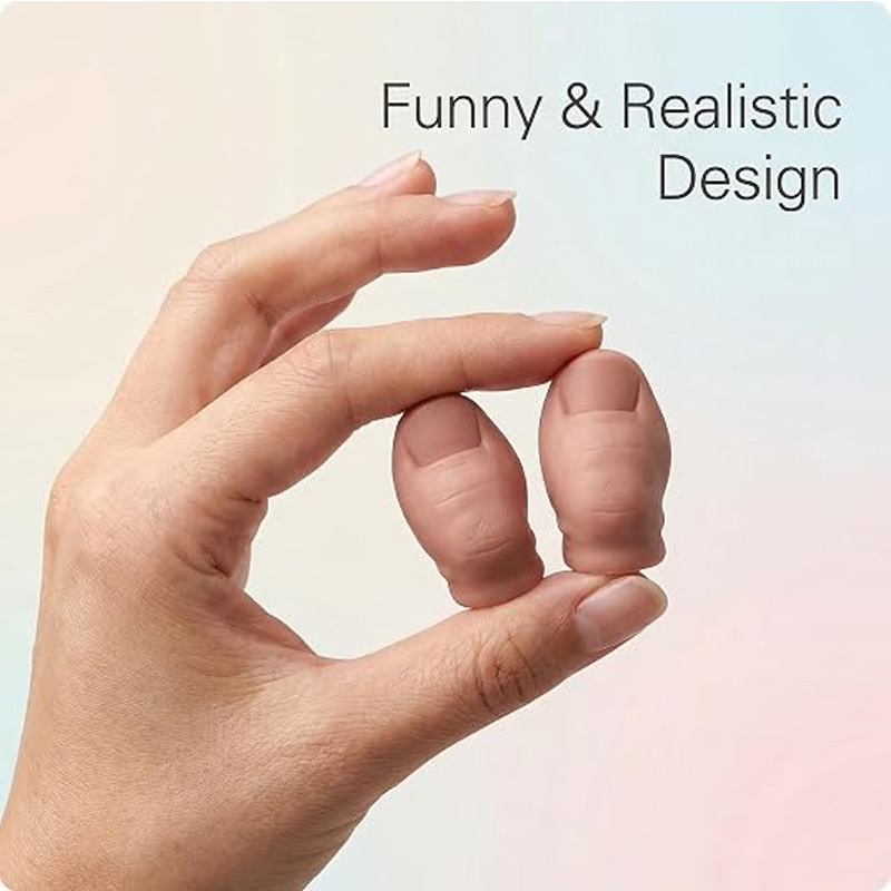 Thumb up spoof creative shoe buckle
