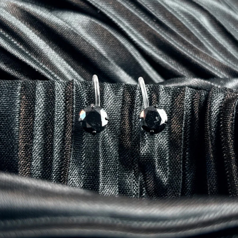 Fashion cross earrings