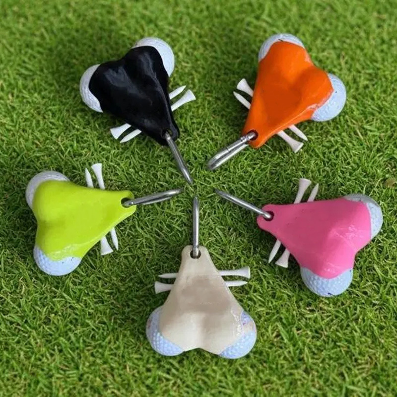 Fun and functional golf ball pendant