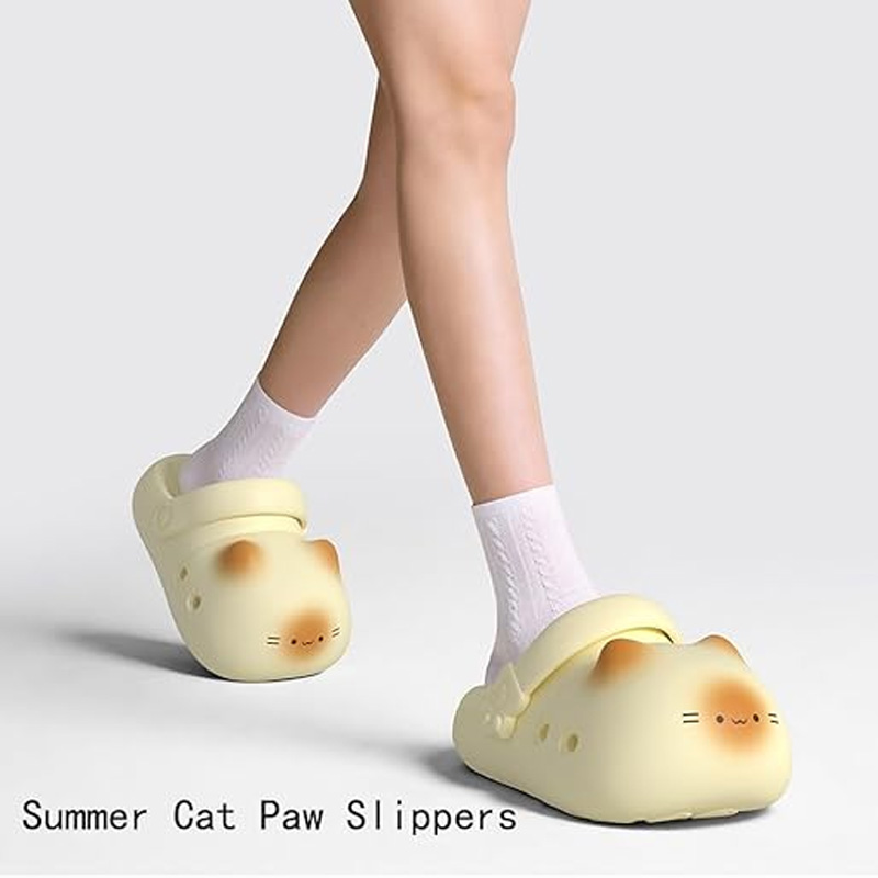 Cute cat paw clogs
